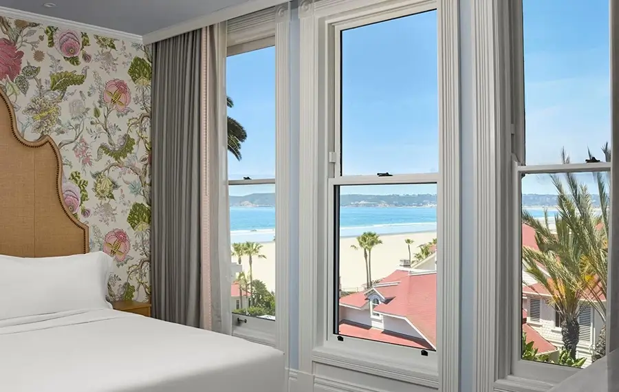 VICTORIAN: Ocean View